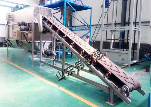 技術賦新 無塵環(huán)保粉體拆包機與塑料粒子自動破包機的應用前景